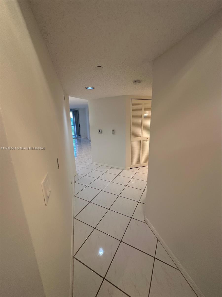 9587 Weldon Cir B203 Property Photo 9