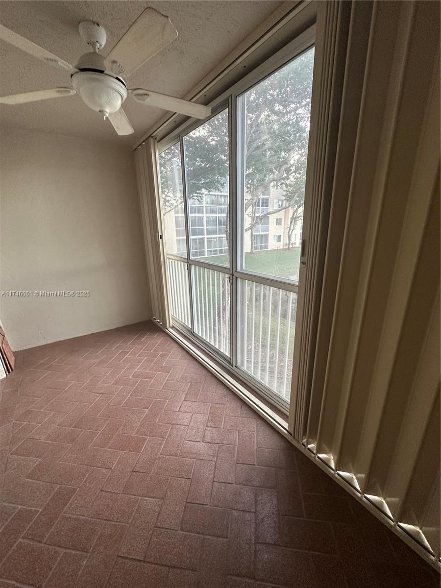 9587 Weldon Cir B203 Property Photo 23