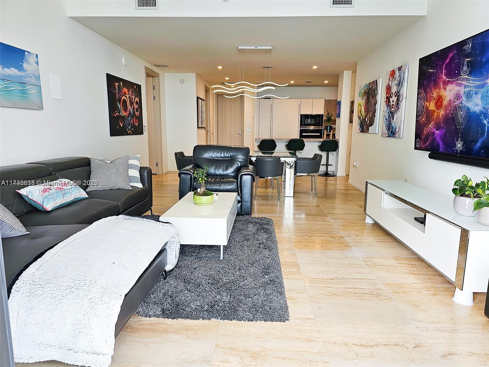 1000 Brickell Plz Ph5503 Property Photo 15