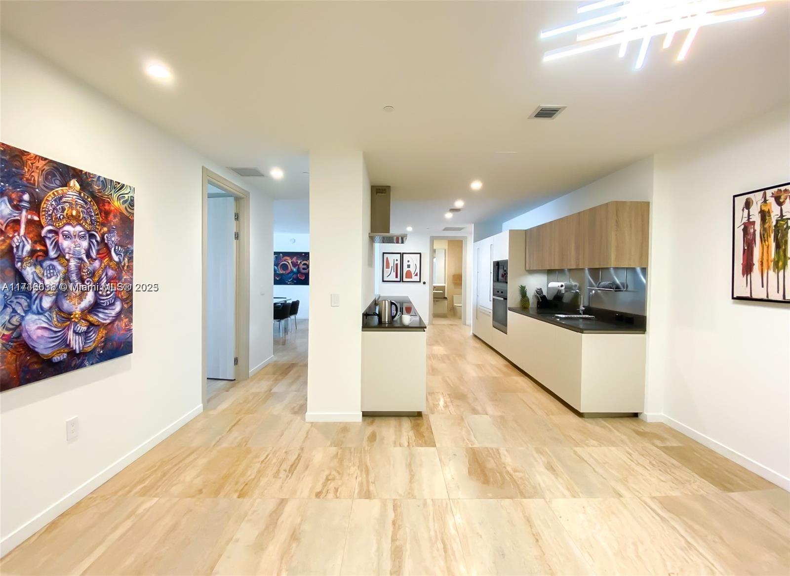 1000 Brickell Plz Ph5503 Property Photo 20