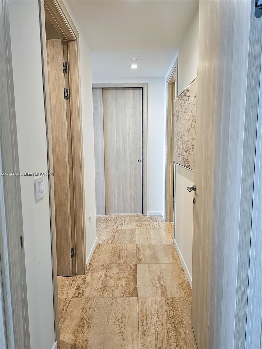 1000 Brickell Plz Ph5503 Property Photo 29