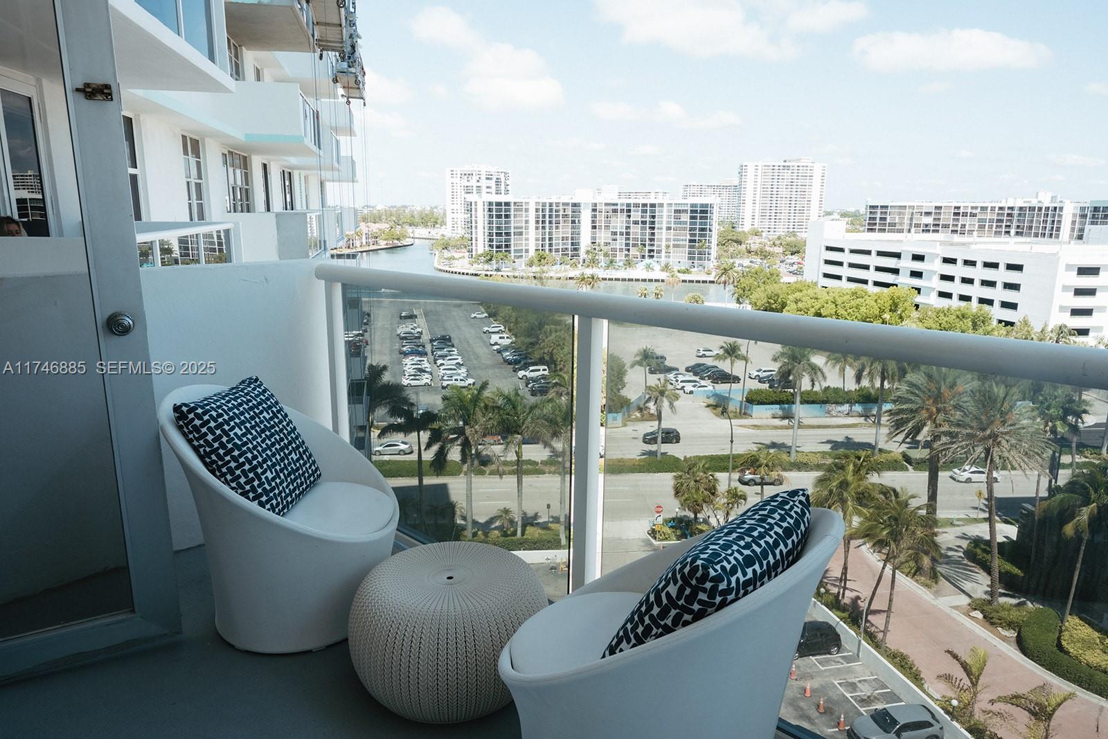 3725 S Ocean Dr 1019 Property Photo 2