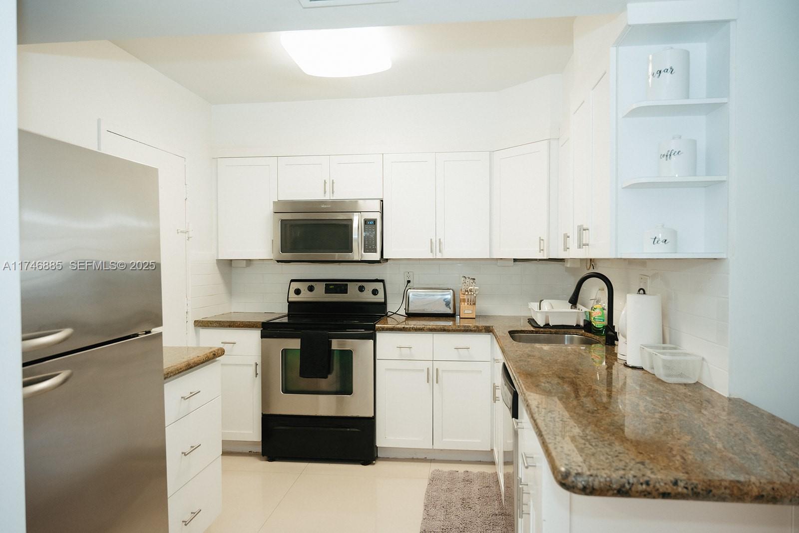3725 S Ocean Dr 1019 Property Photo 16