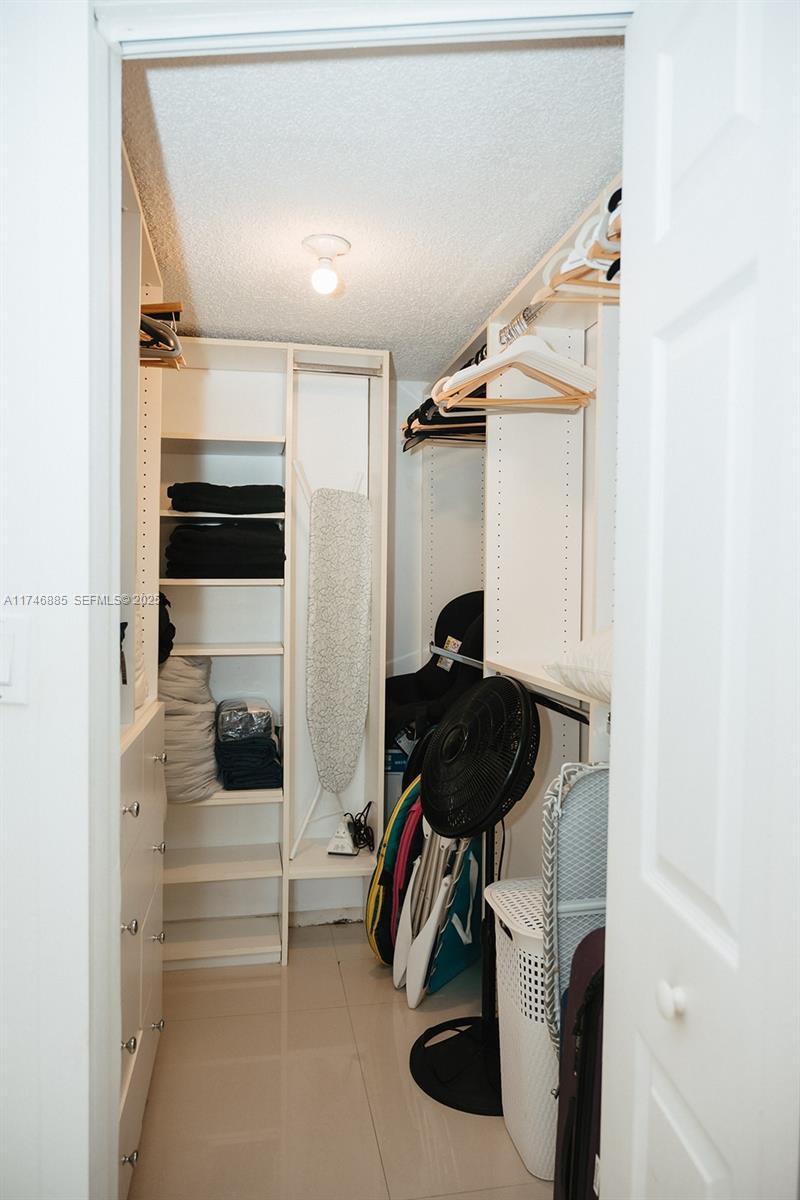 3725 S Ocean Dr 1019 Property Photo 26