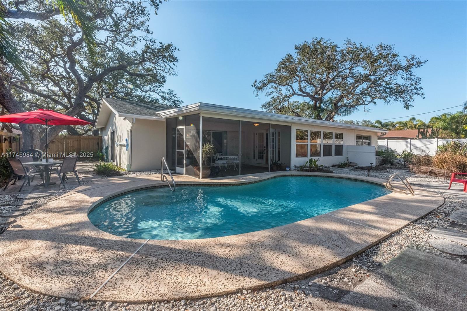 10221 Bay Hills Dr. N. Property Photo