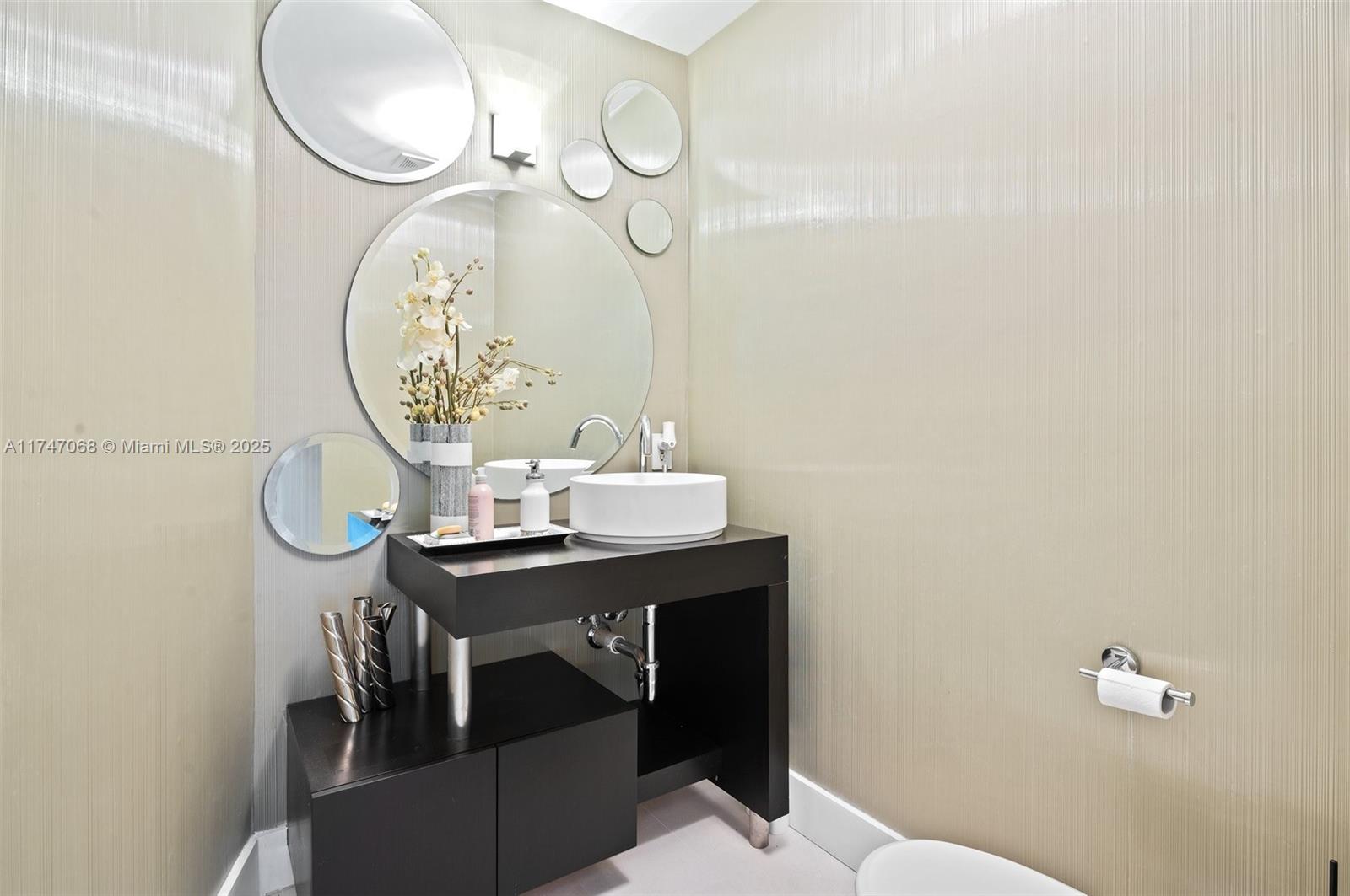 9601 Collins Ave 1208 Property Photo 18