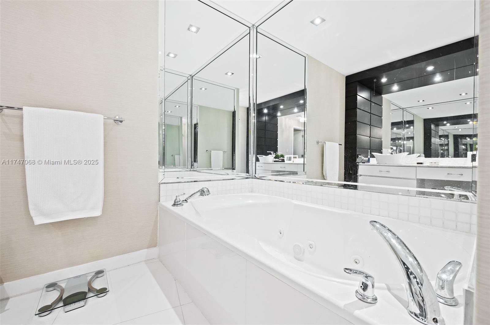 9601 Collins Ave 1208 Property Photo 22