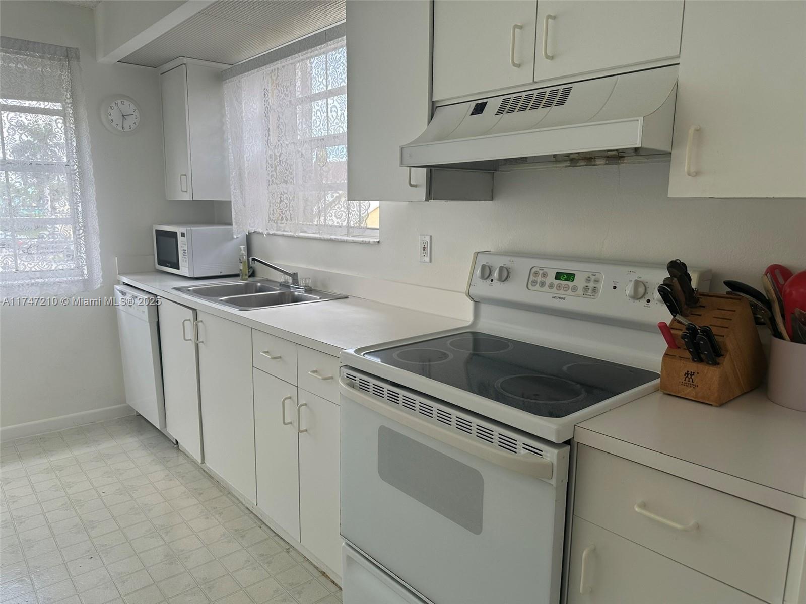 2274 Se 27th Dr 205-f Property Photo 7