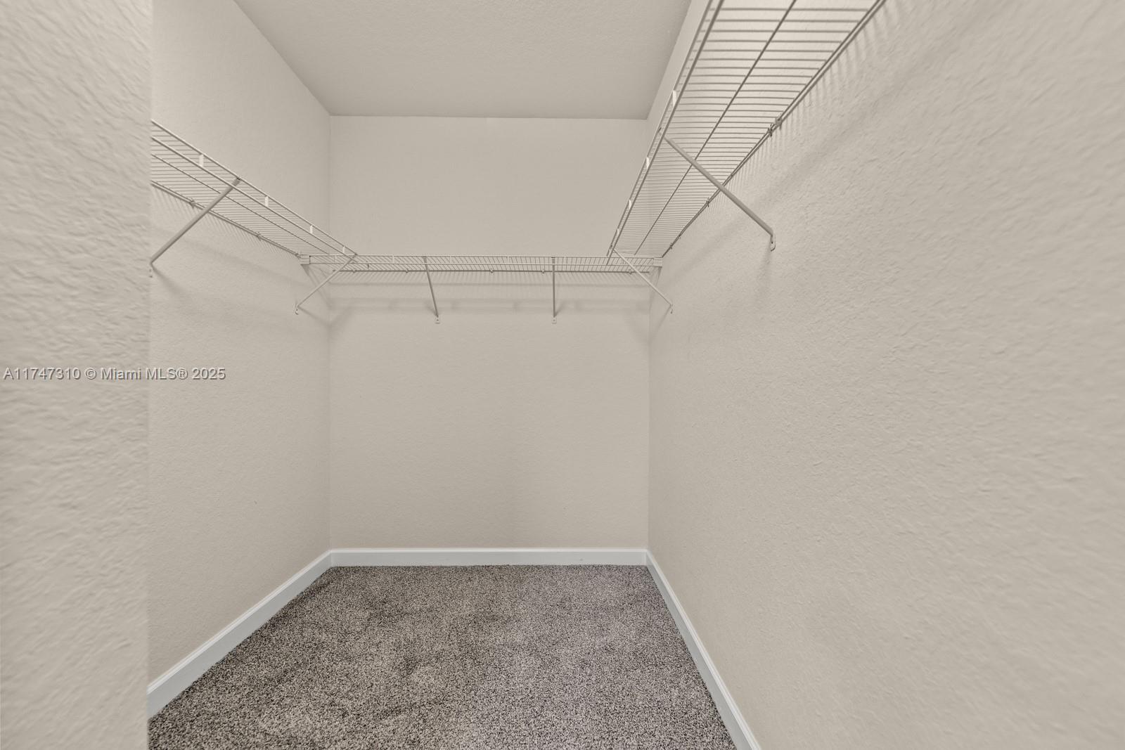 1409 Se 26th Ave Property Photo 23