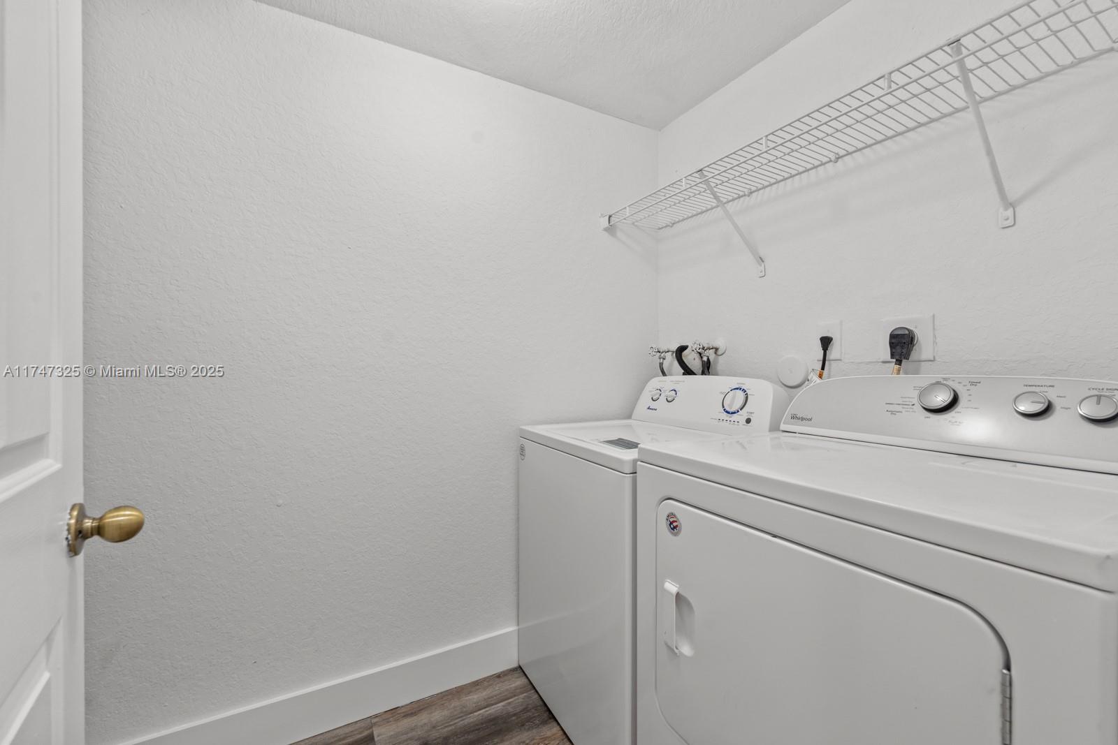 1440 Se 25th Ave Property Photo 11