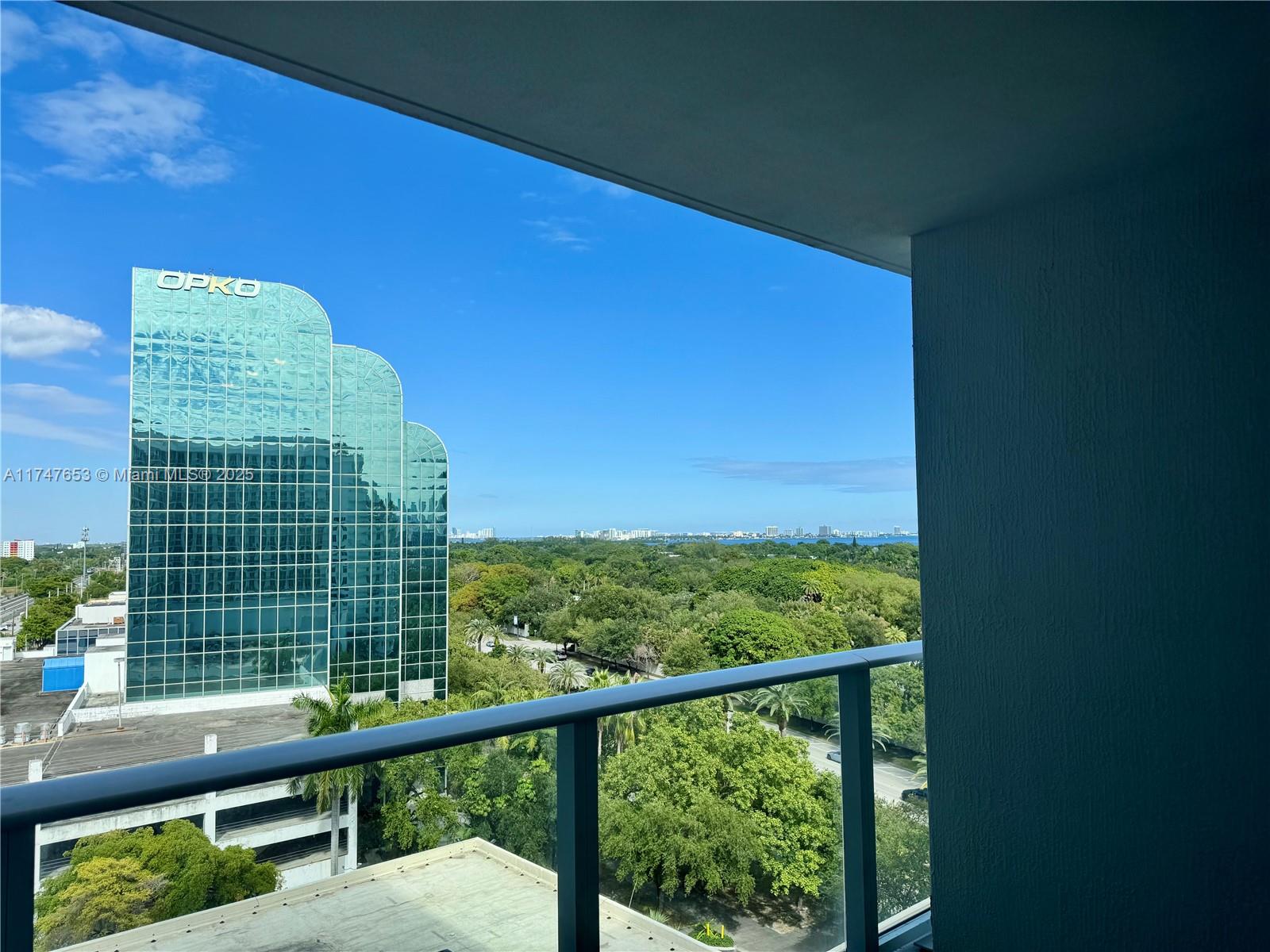 4250 Biscayne Blvd 1006 Property Photo 2
