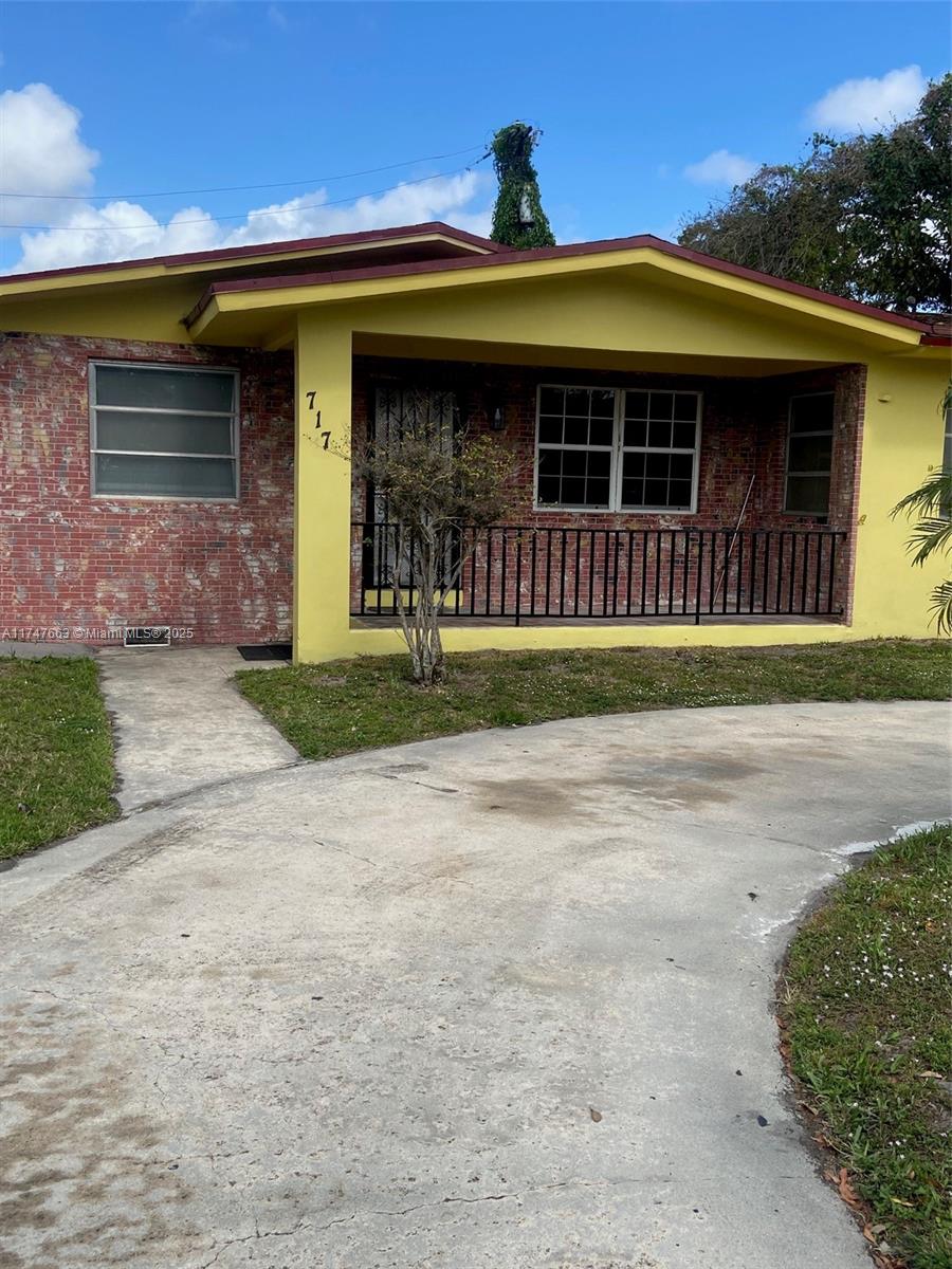 717 Nw 77th St House Property Photo