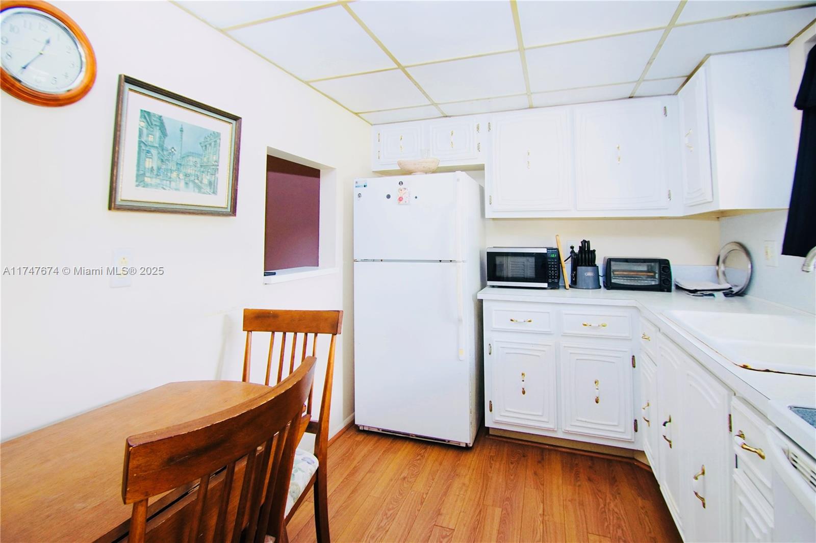 702 Lori Dr 190 Property Photo