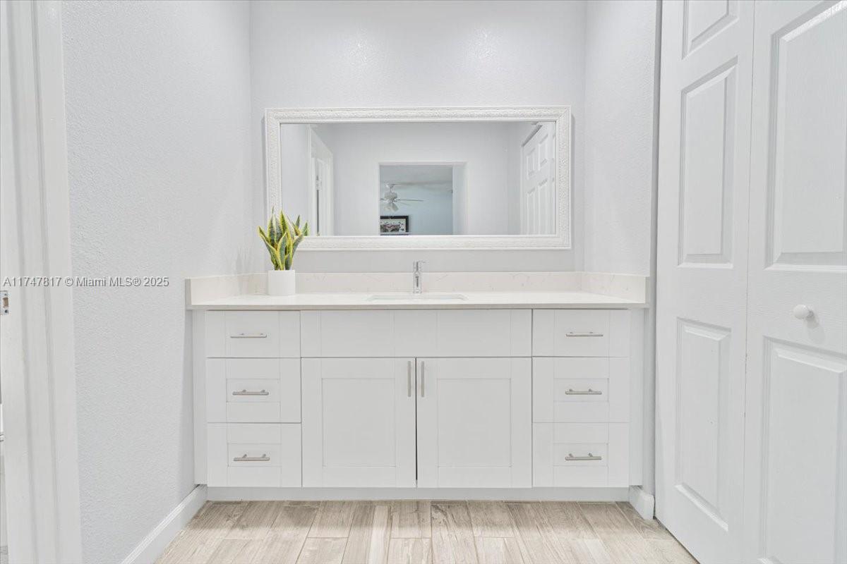14402 Sw 142nd Ct 14402 Property Photo 28