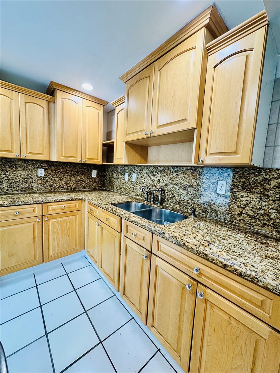 A11747857 Property Photo 1