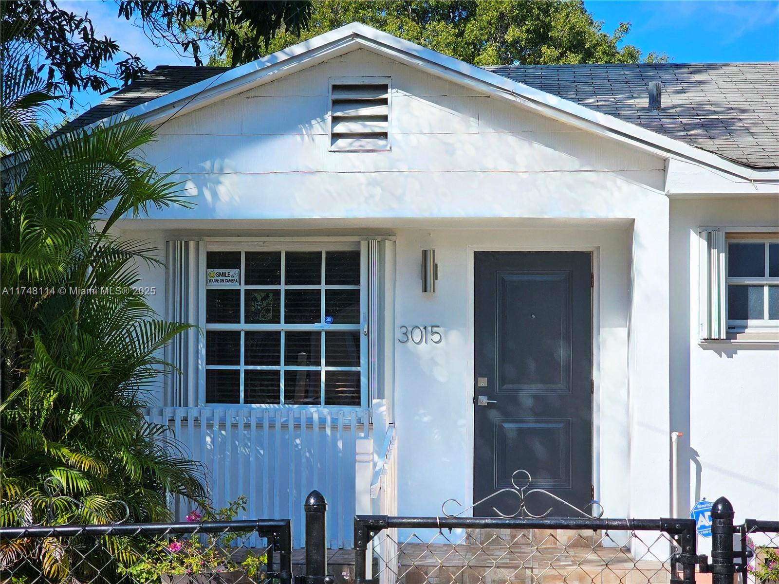 3015 SW 24th Ter Property Photo 1