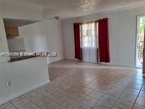 1230 W 54th St 320a Property Photo 5