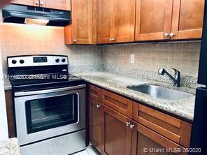 1515 Coral Towers Condo Real Estate Listings Main Image