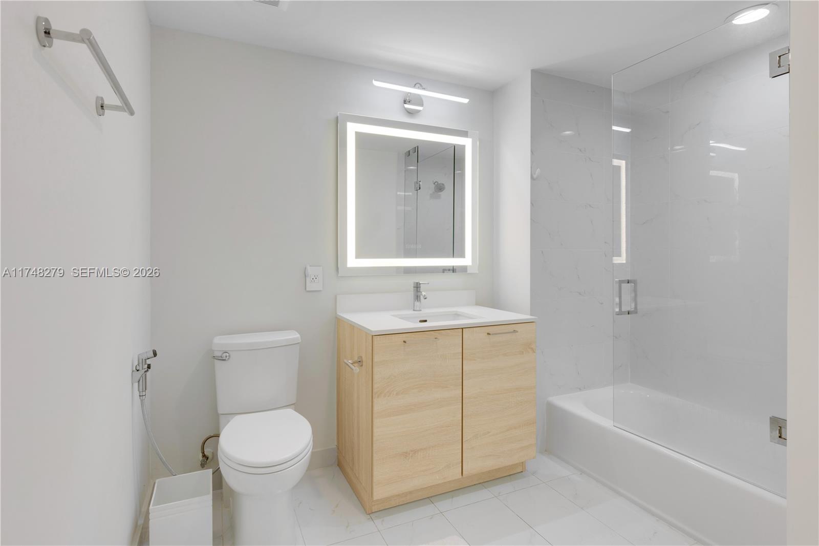16385 Biscayne Blvd 1221 Property Photo 42