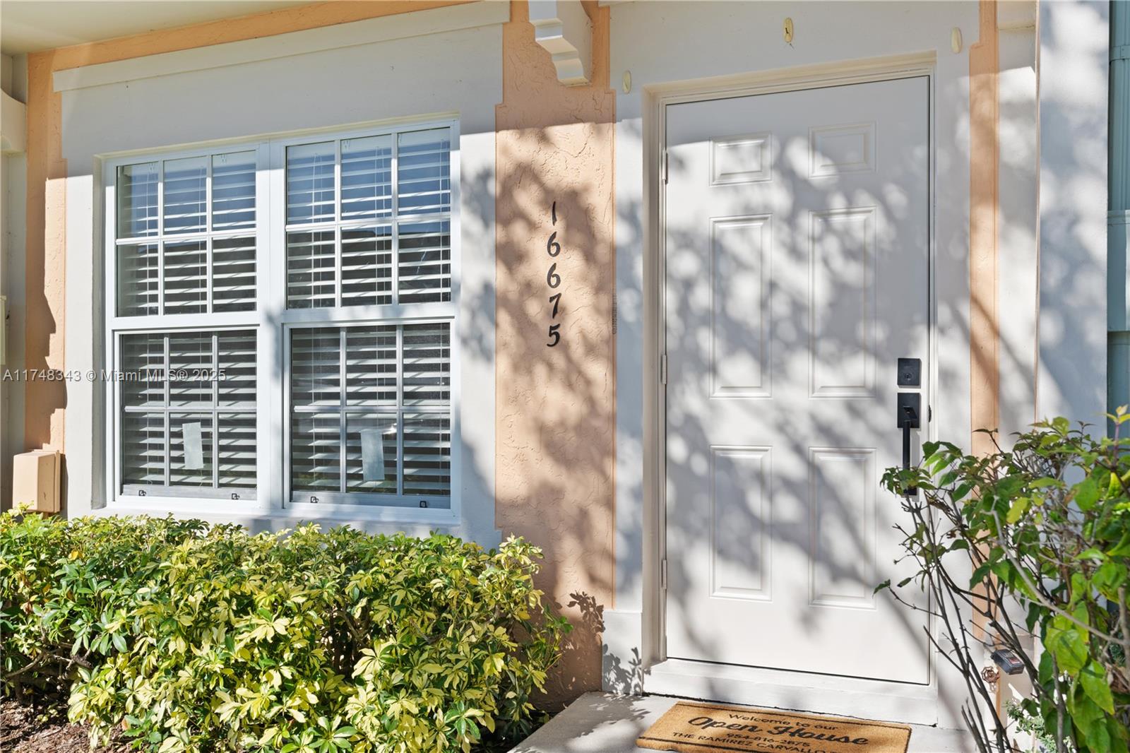 16675 Hemingway Dr Property Photo 6