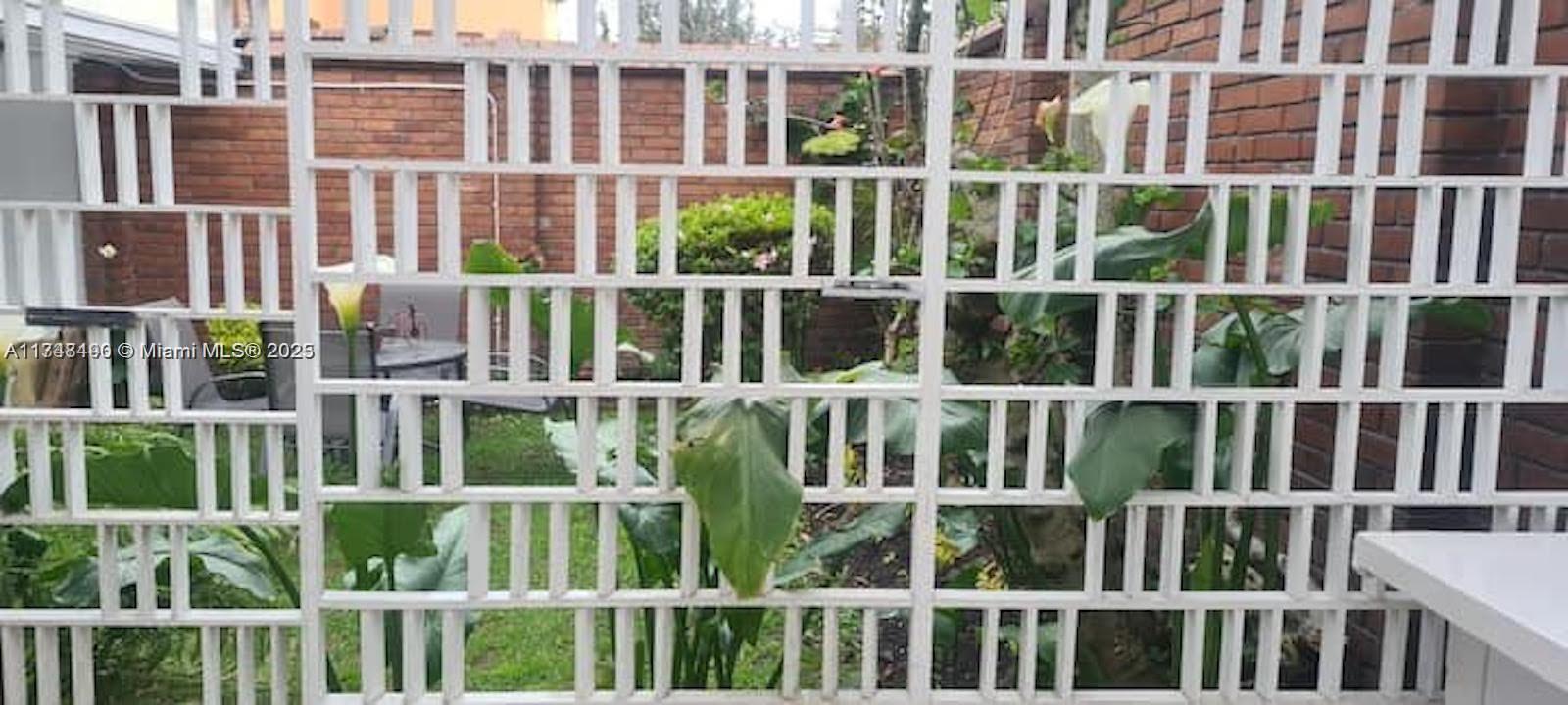 Cra 71 Pontevedra Property Photo 3