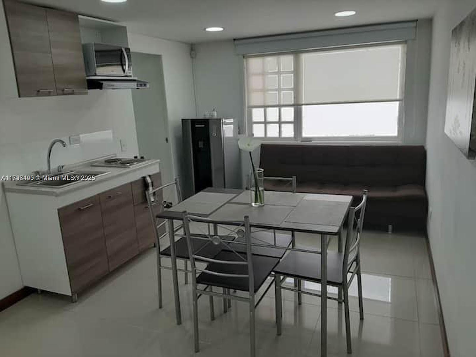 Cra 71 Pontevedra Property Photo 30