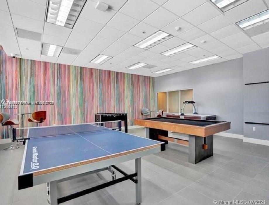 1200 Brickell Bay Dr 3924 Property Photo 6