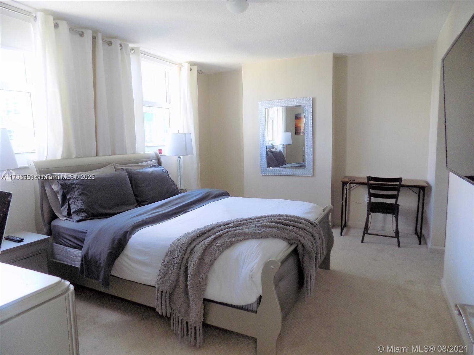 1200 Brickell Bay Dr 3924 Property Photo 7