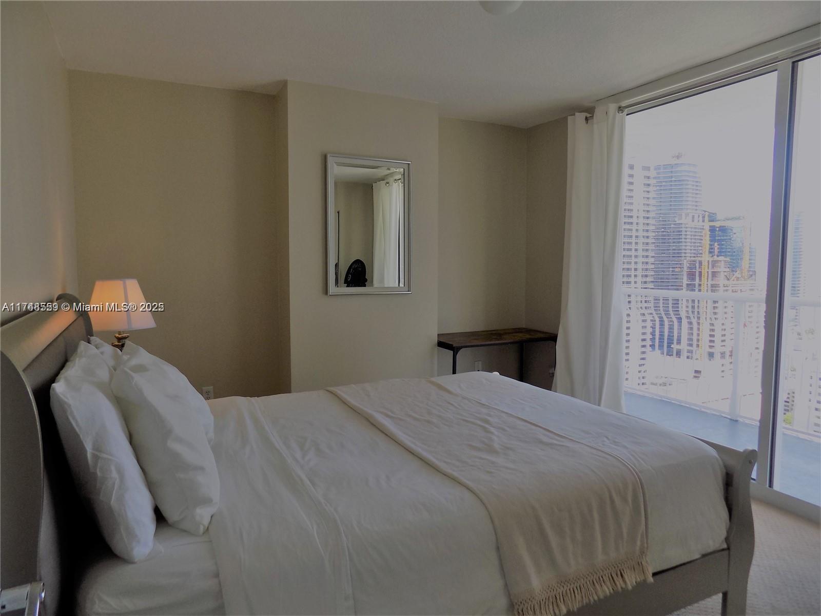 1200 Brickell Bay Dr 3924 Property Photo 11