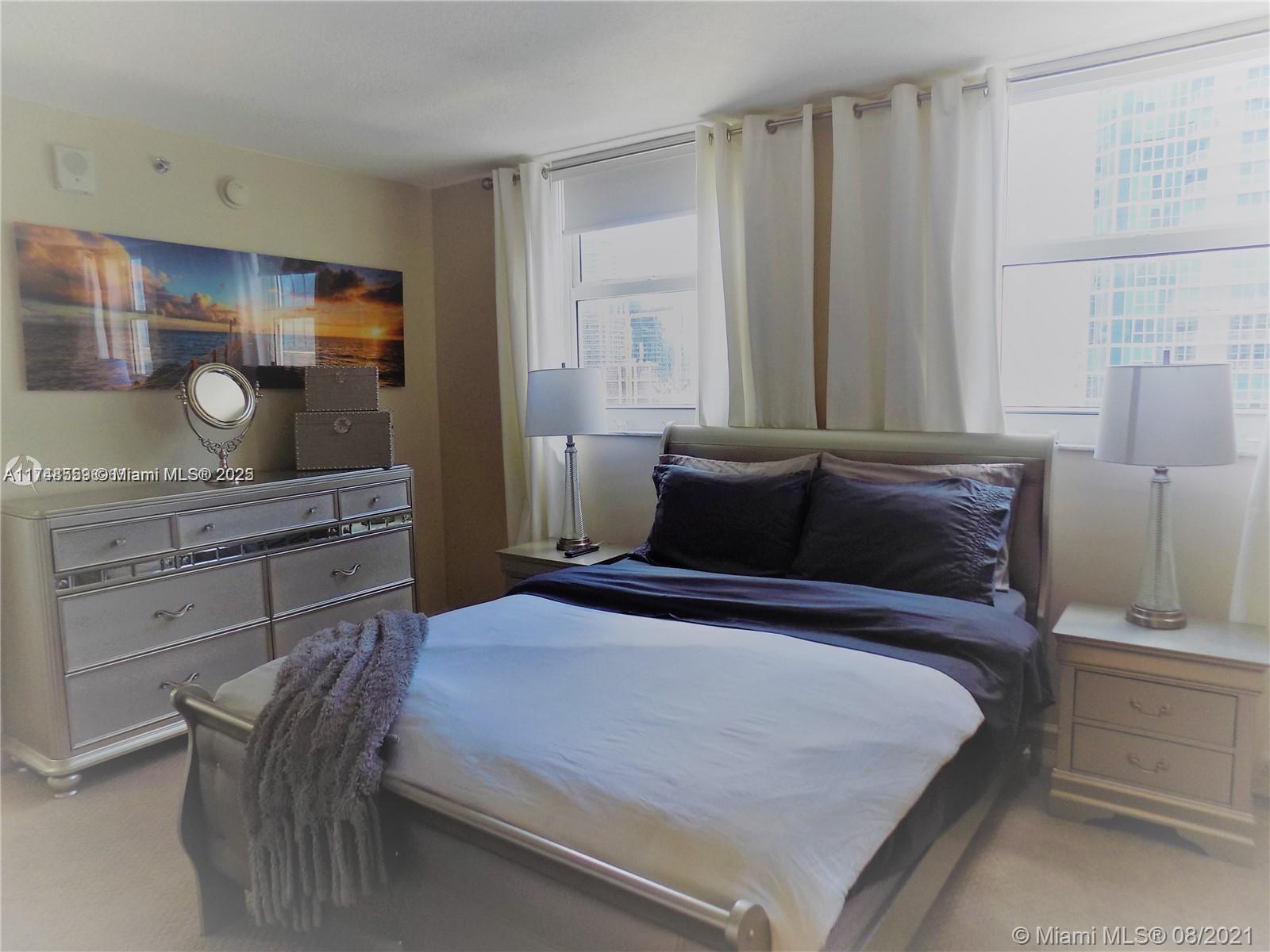 1200 Brickell Bay Dr 3924 Property Photo 12