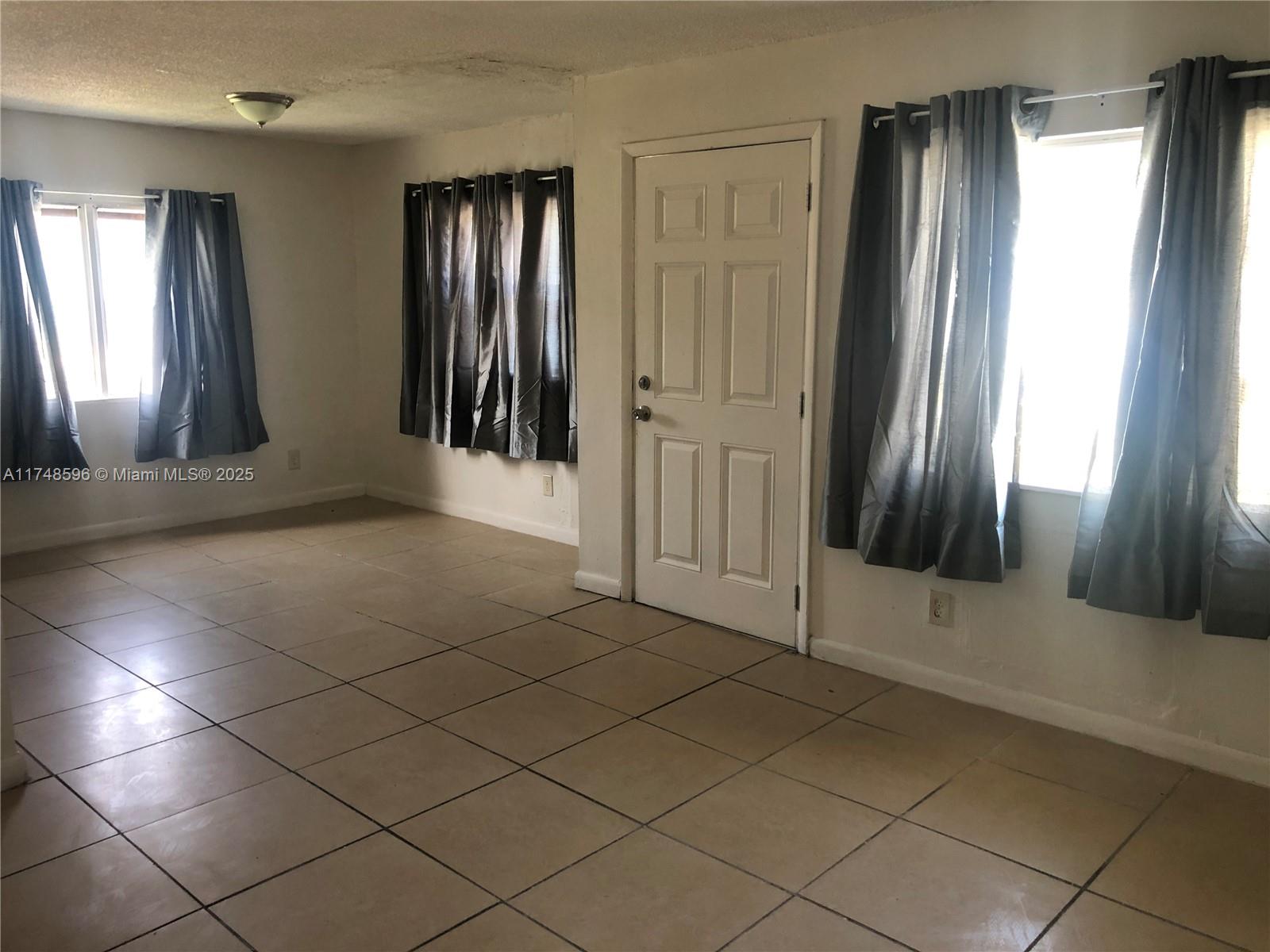 1970 Nw 153rd St Property Photo 4