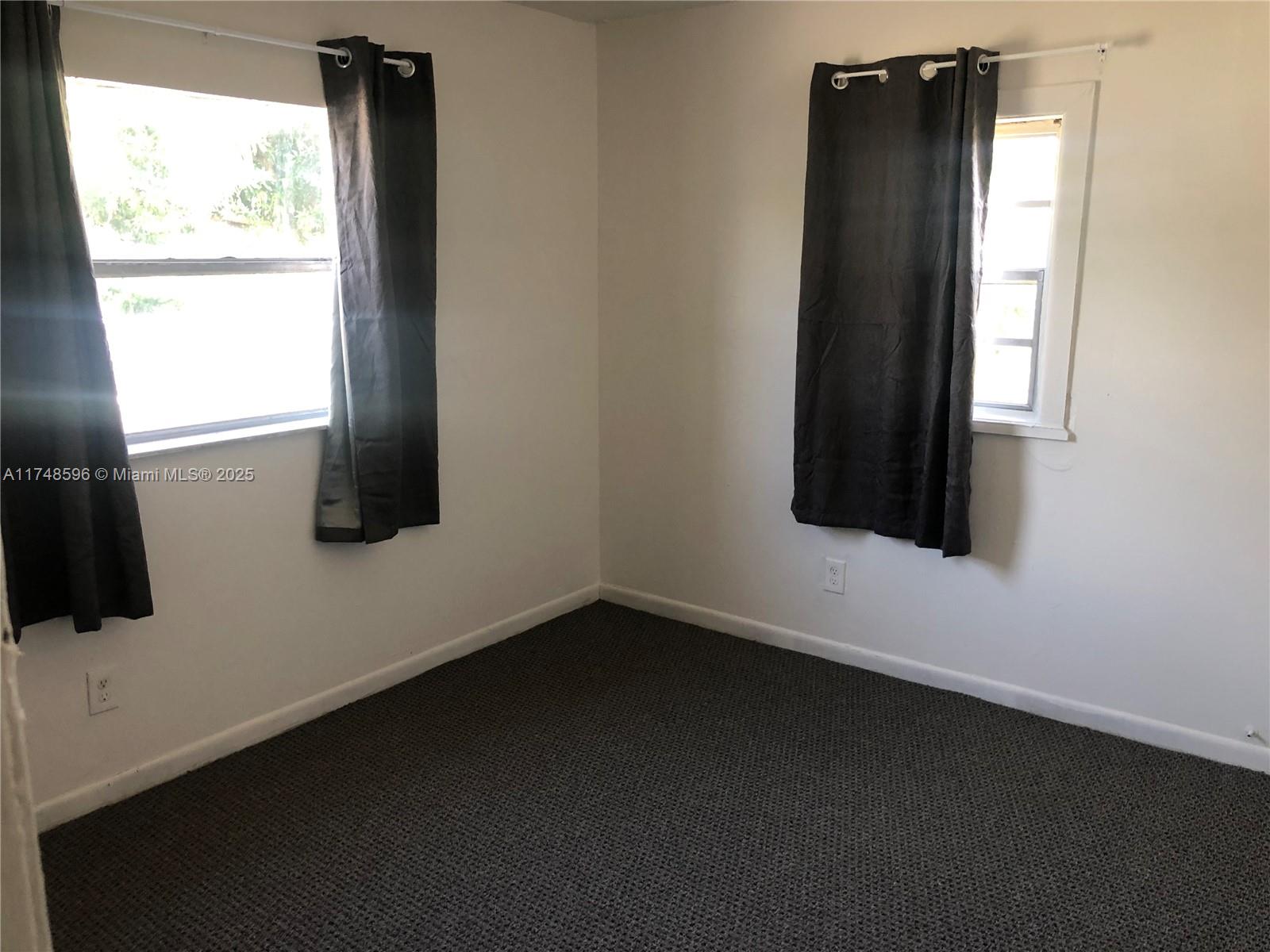 1970 Nw 153rd St Property Photo 6