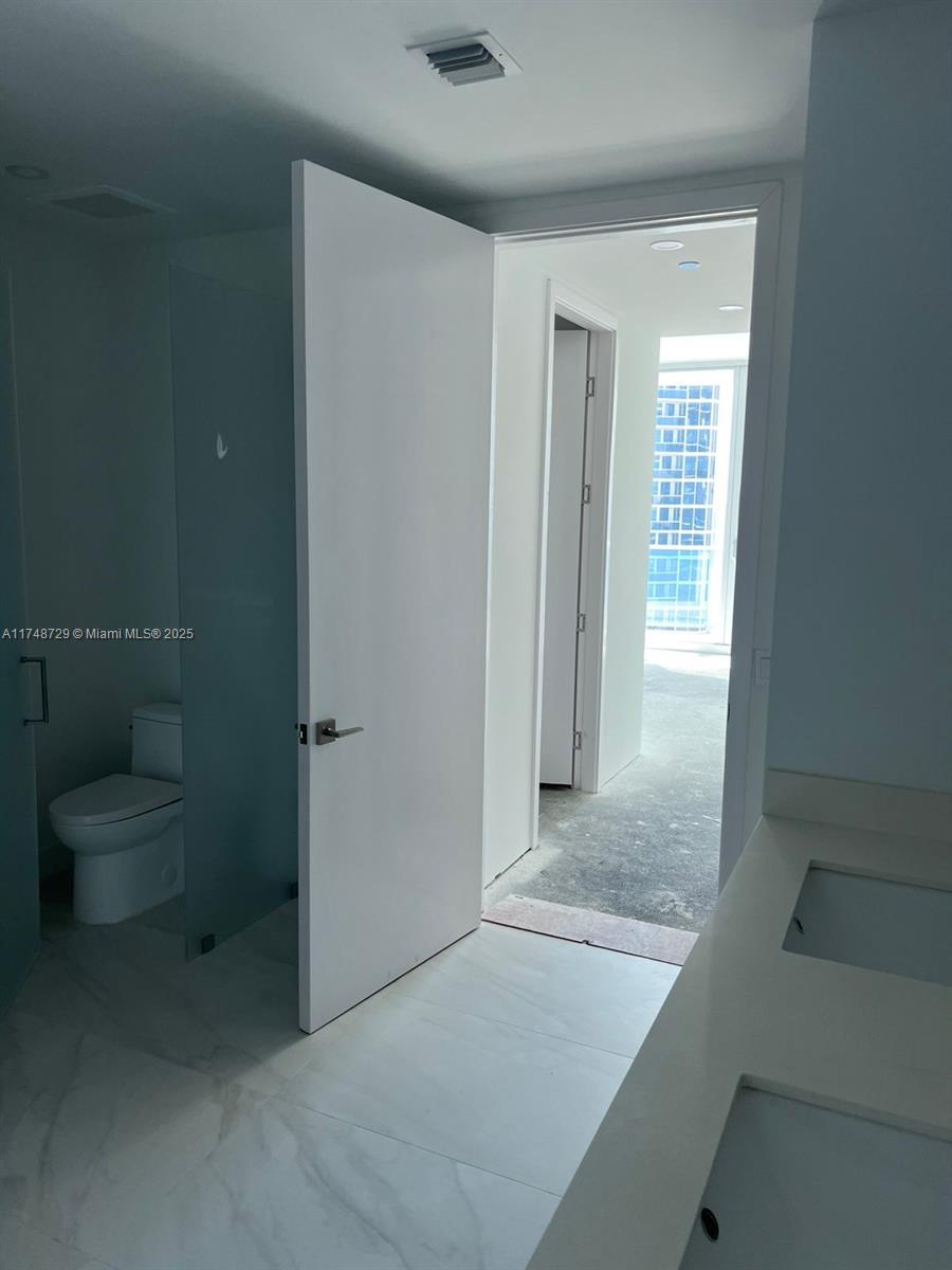 17550 Collins Ave 1004 Property Photo 1