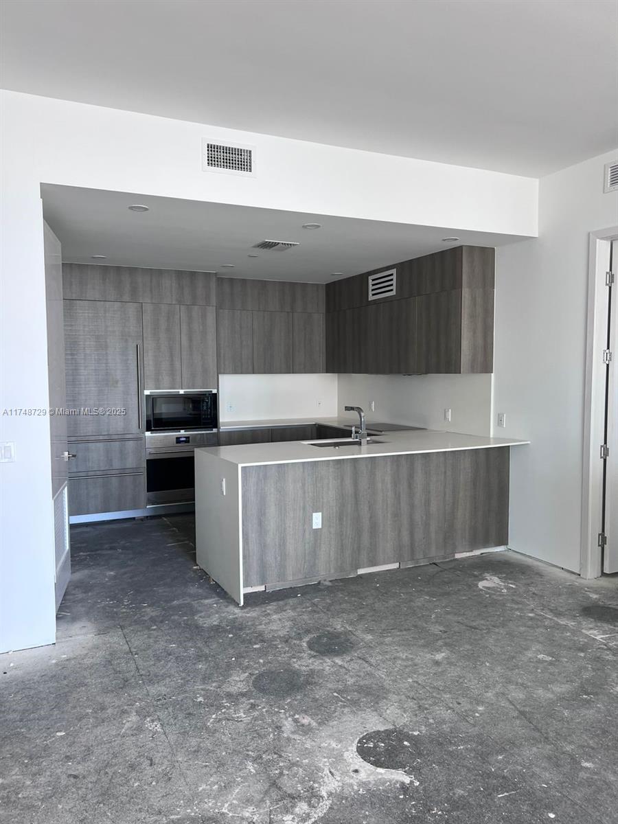 17550 Collins Ave 1004 Property Photo 15