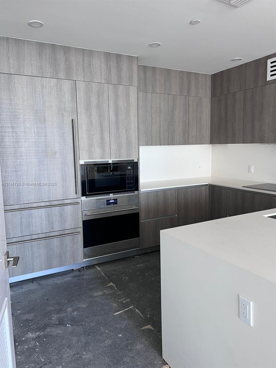 17550 Collins Ave 1004 Property Photo 16