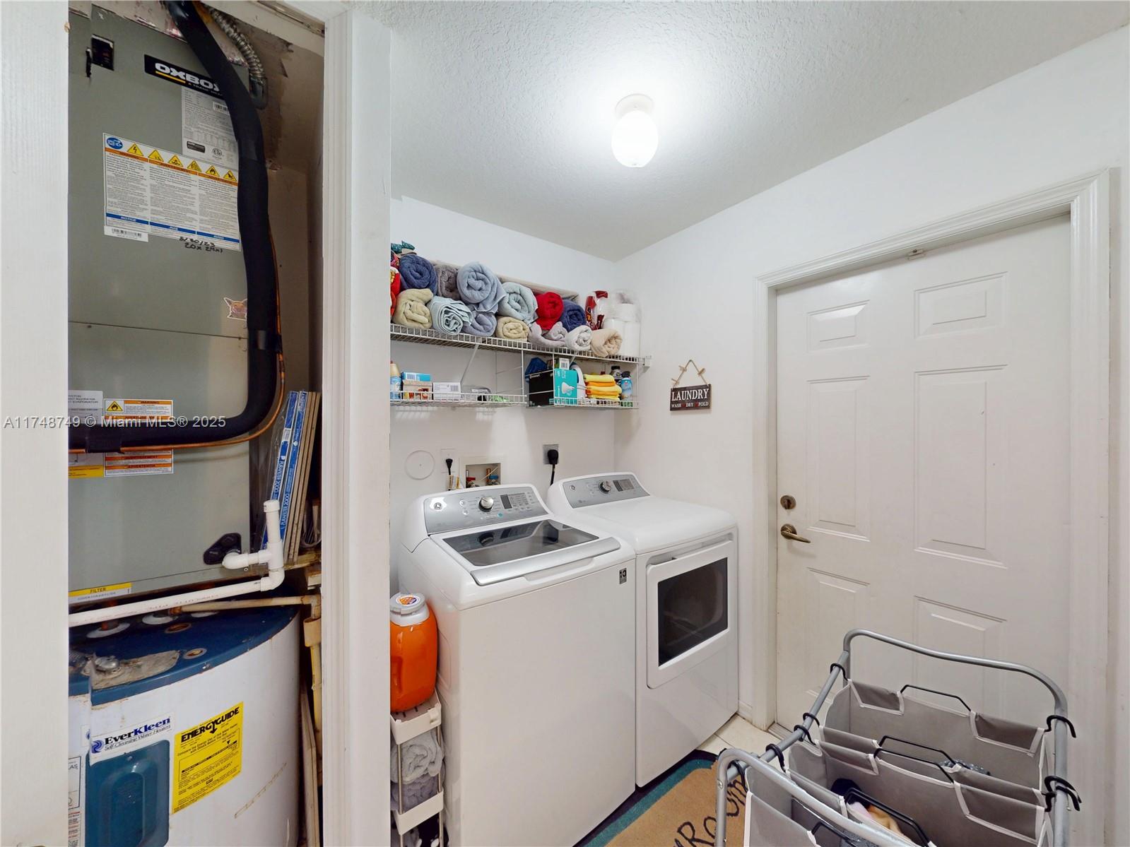 2070 Ne 35th Ave Property Photo 43