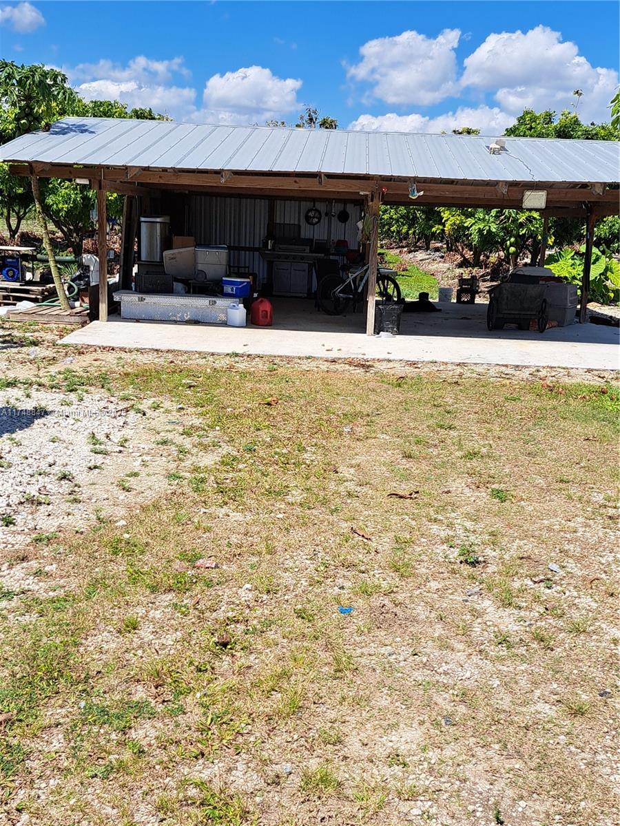 Property Photo 30