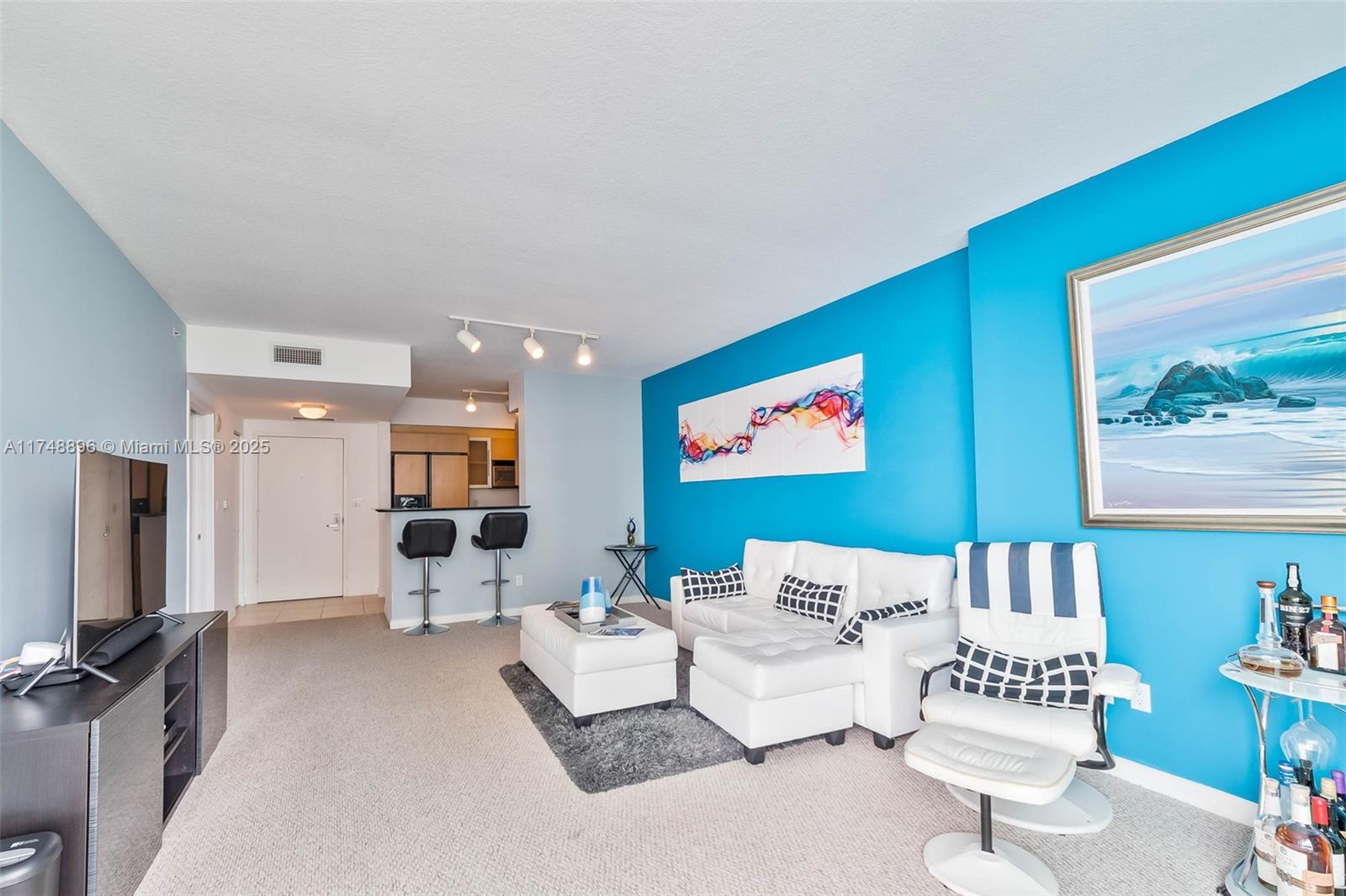 335 S Biscayne Blvd 2402 Property Photo 10