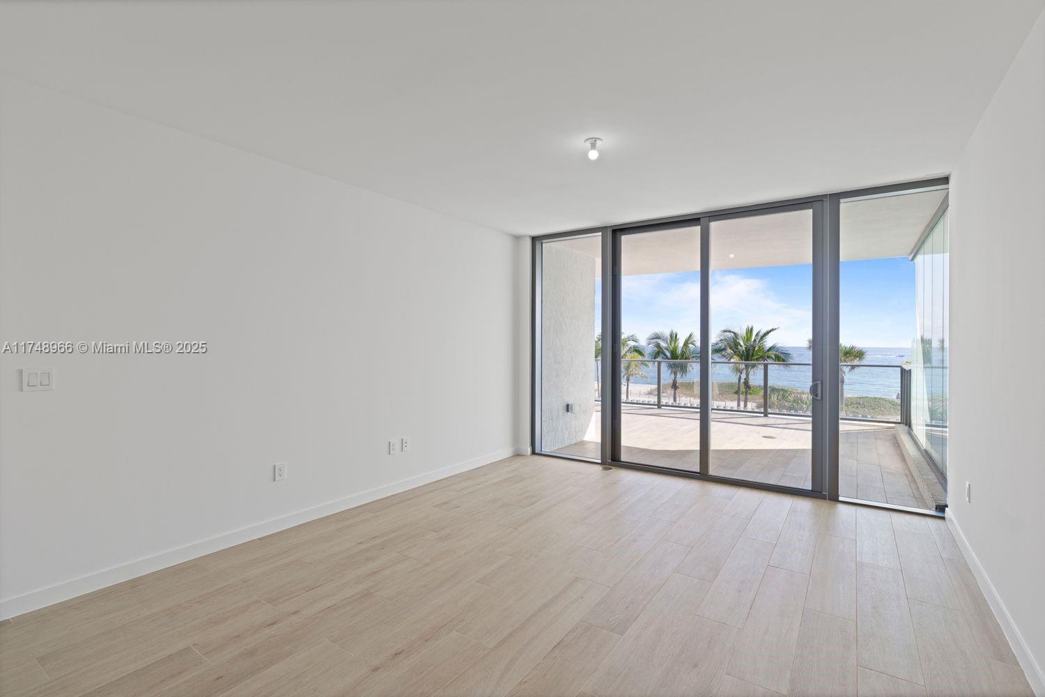 1116 N Ocean Blvd 304 Property Photo 19