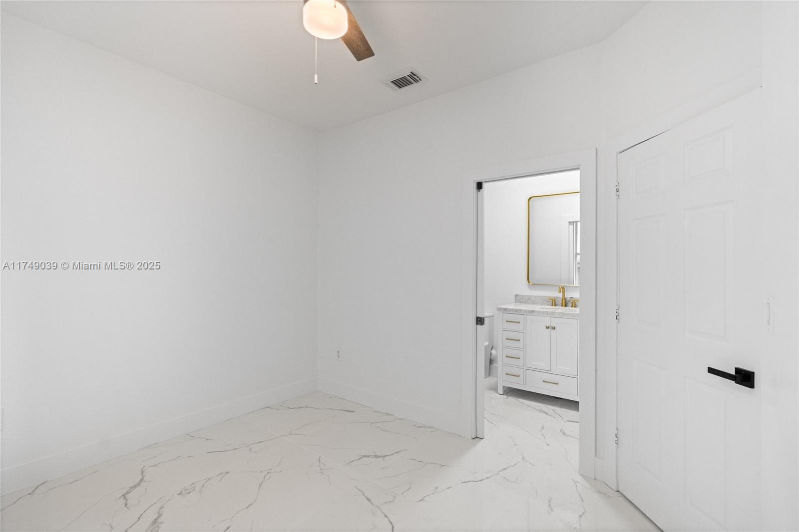 10721 Sw 240th Ter Property Photo 21