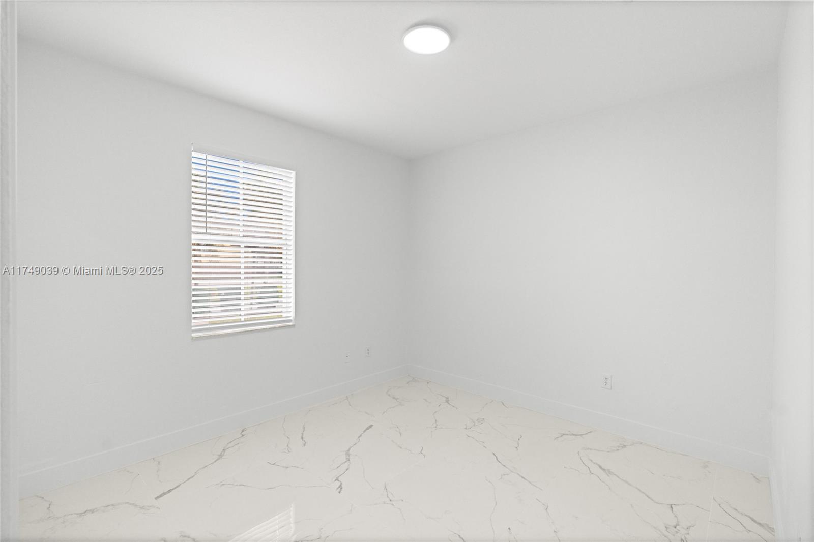 10721 Sw 240th Ter Property Photo 37