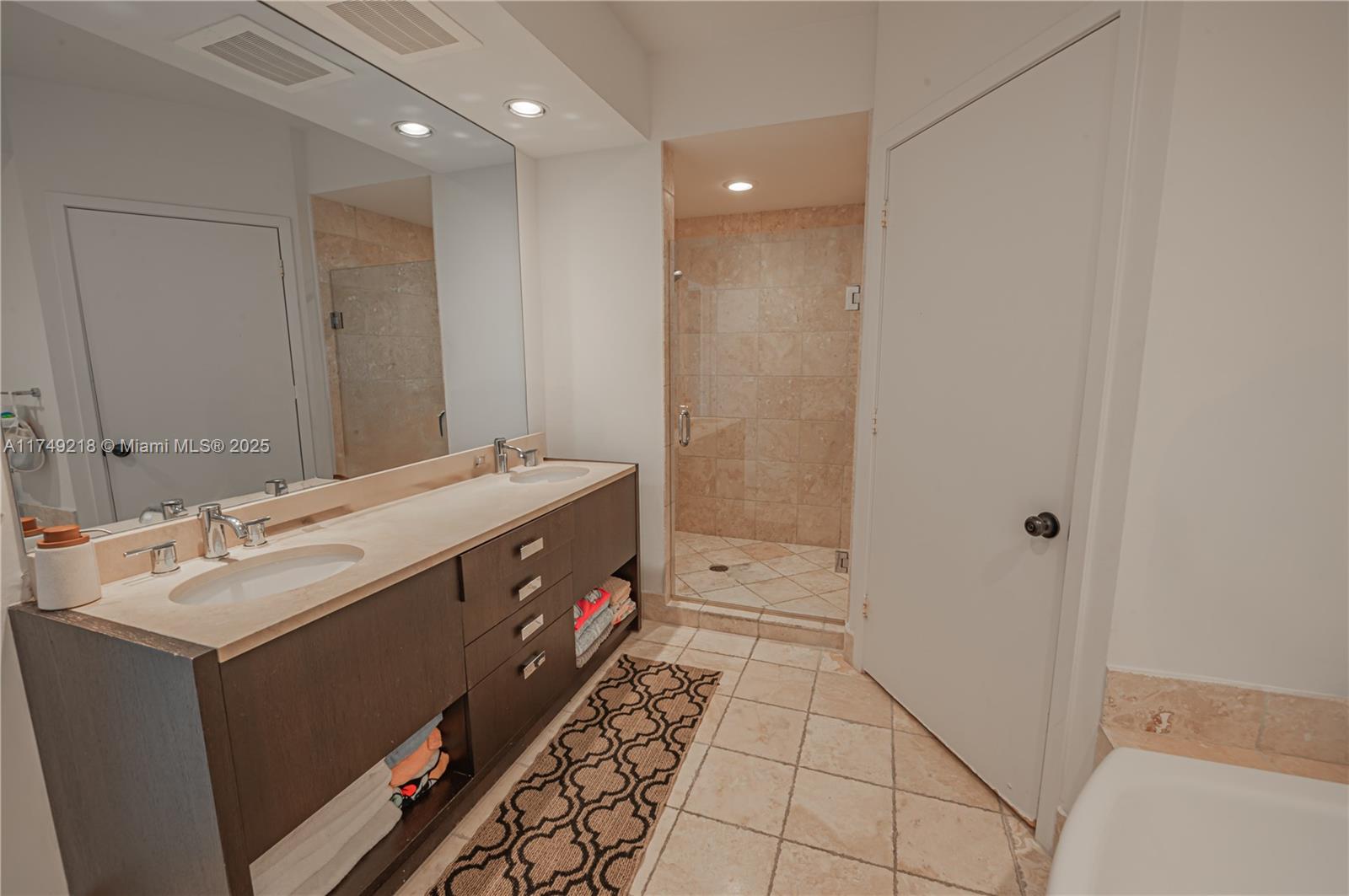 18201 Collins Ave 1201 Property Photo 41