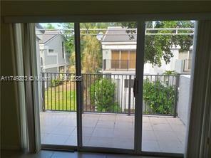 2326 Sw 82nd Ter Property Photo 10