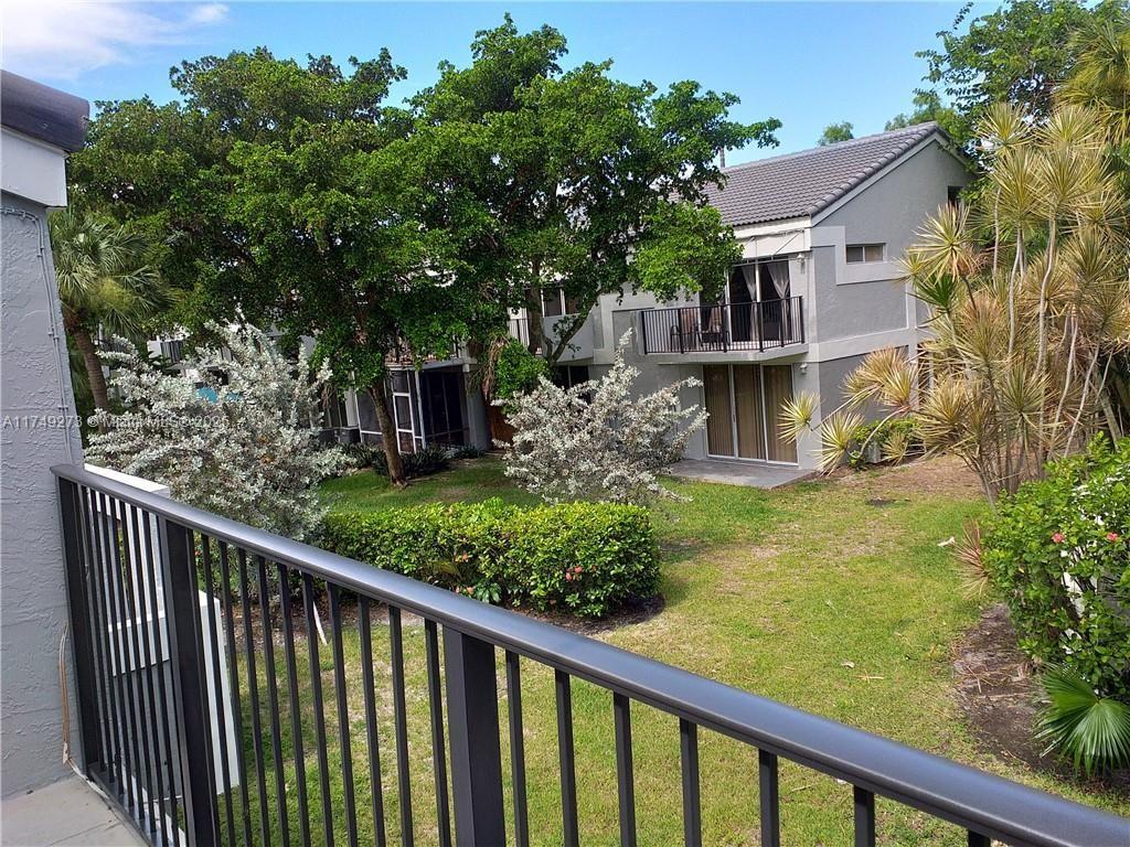 2326 Sw 82nd Ter Property Photo 11