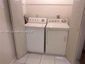 2326 Sw 82nd Ter Property Photo 12