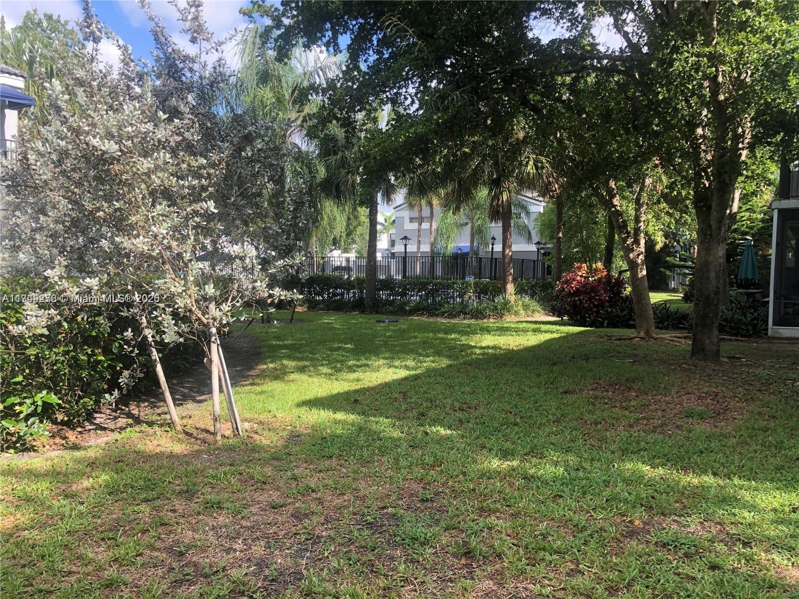 2326 Sw 82nd Ter Property Photo 17