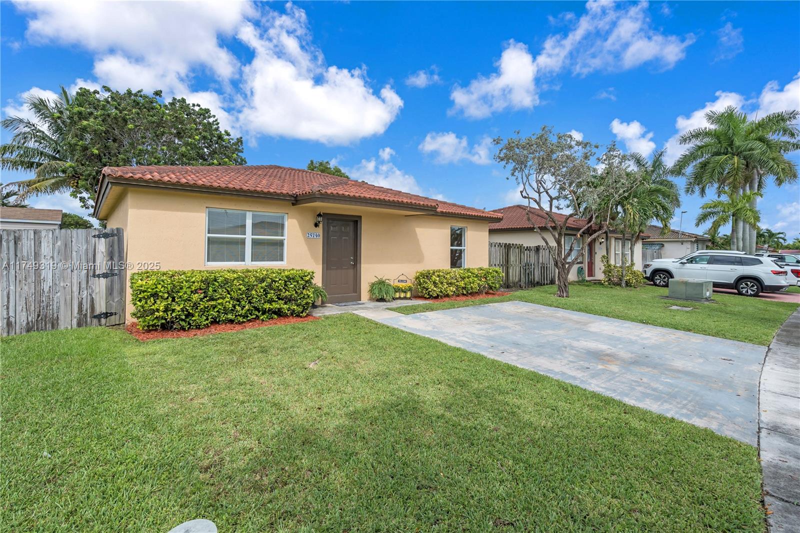 25740 Sw 127 Pl Property Photo 4