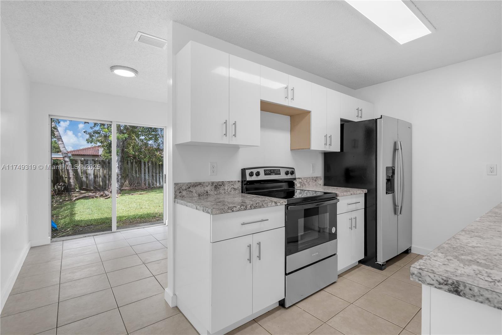 25740 Sw 127 Pl Property Photo 8