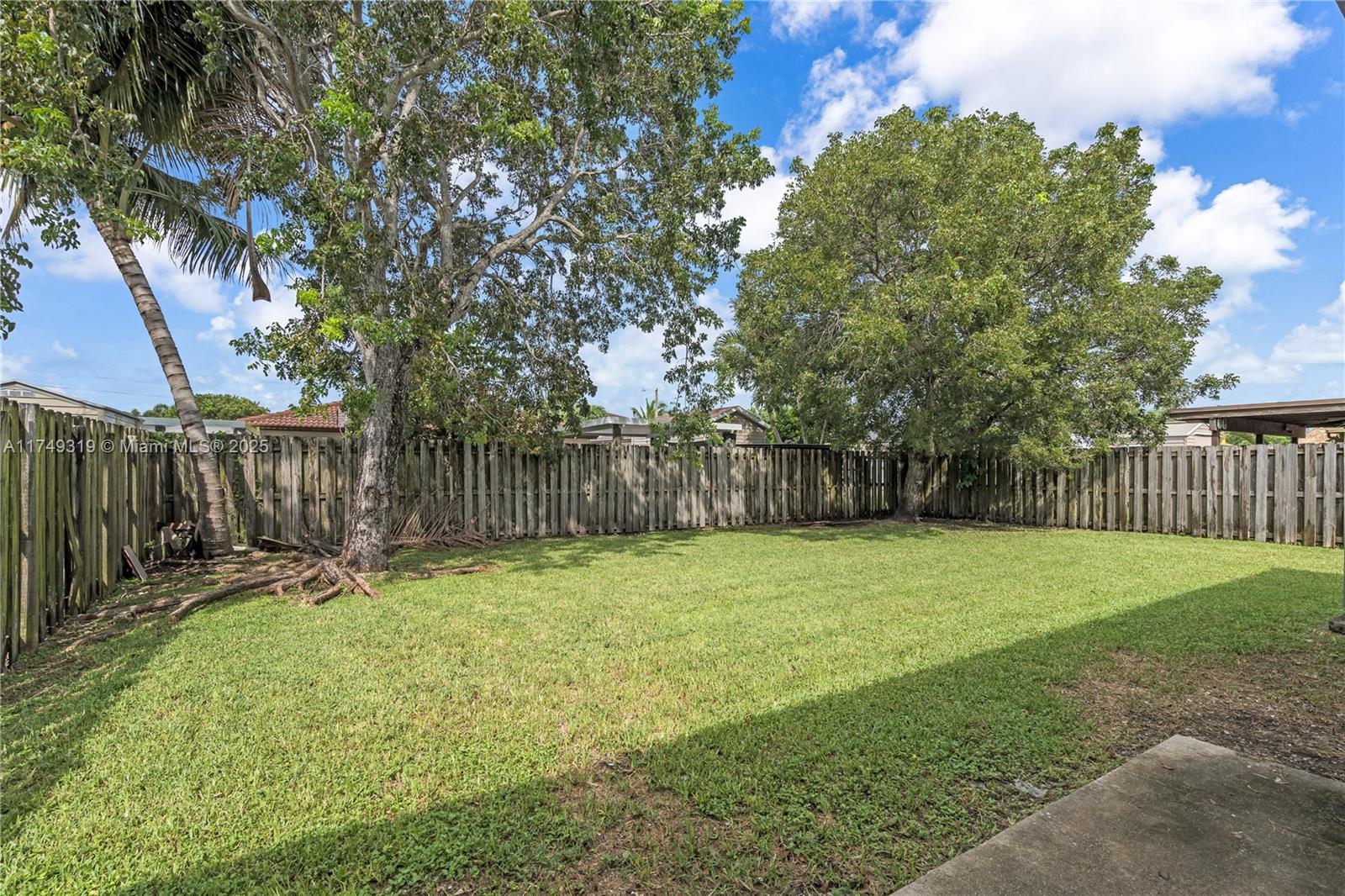 25740 Sw 127 Pl Property Photo 17