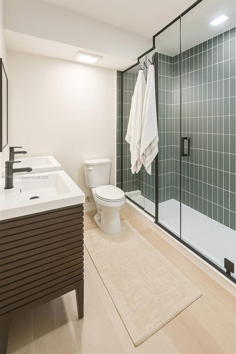 10185 Collins Ave 323 Property Photo 1